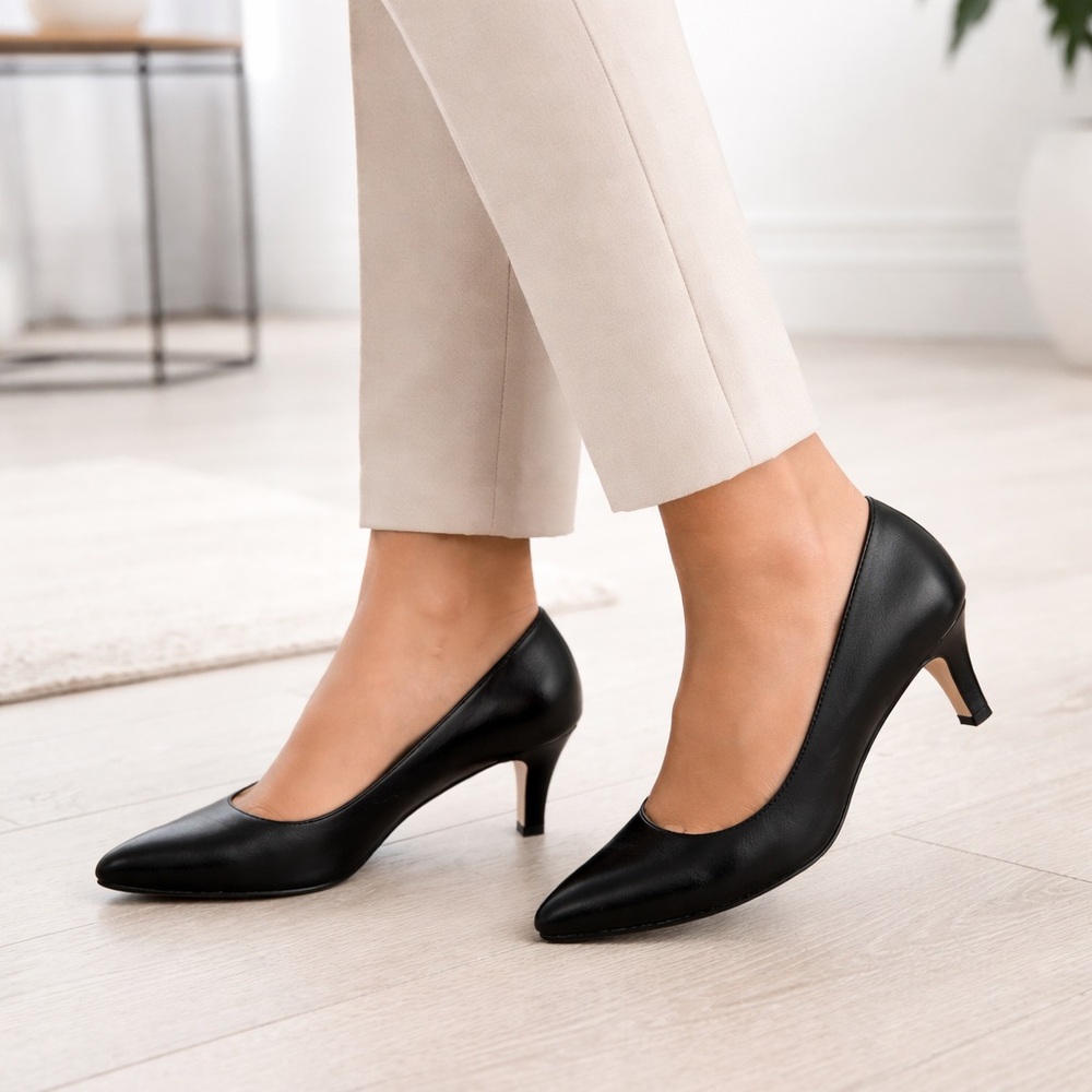 Cole Haan Grand OS Lena Black Leather Low Heel Pumps Pointed Toe Work Shoes